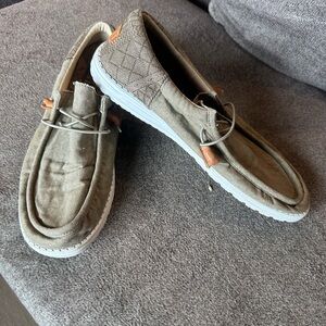 Hey Dude Men's Loafers in Olive and White